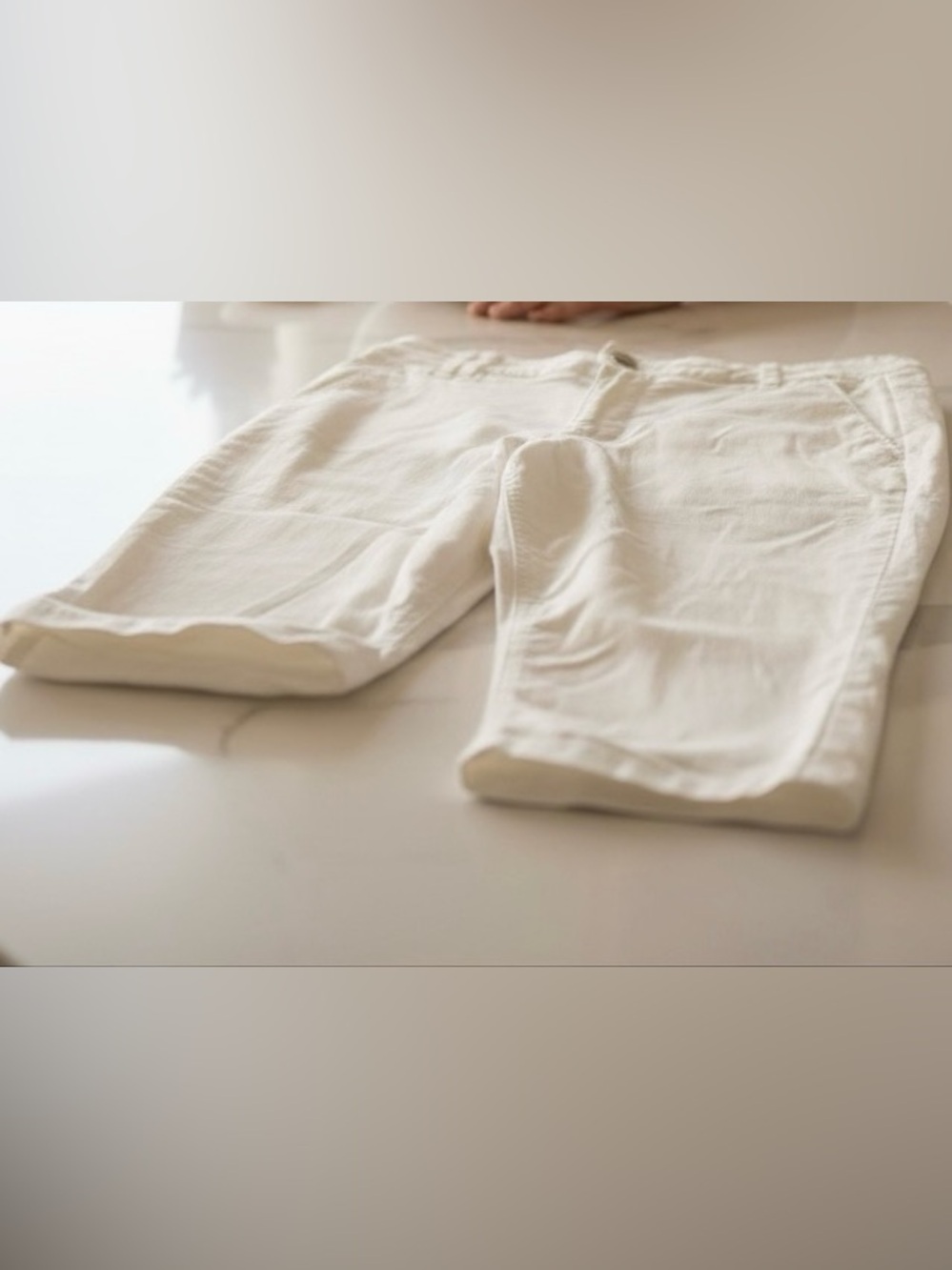 DKR & CO. Signature Women's White Casual Crop Pants / Capri Trousers Size 8